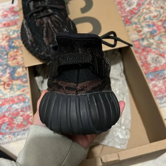 Yeezy boost 350 - Picture 3 of 6